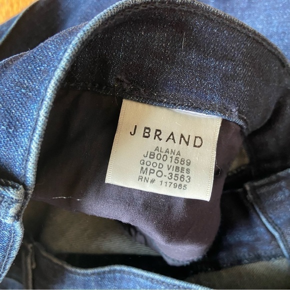 J Brand Alana high-rise released hem jeans - Picture 8 of 11